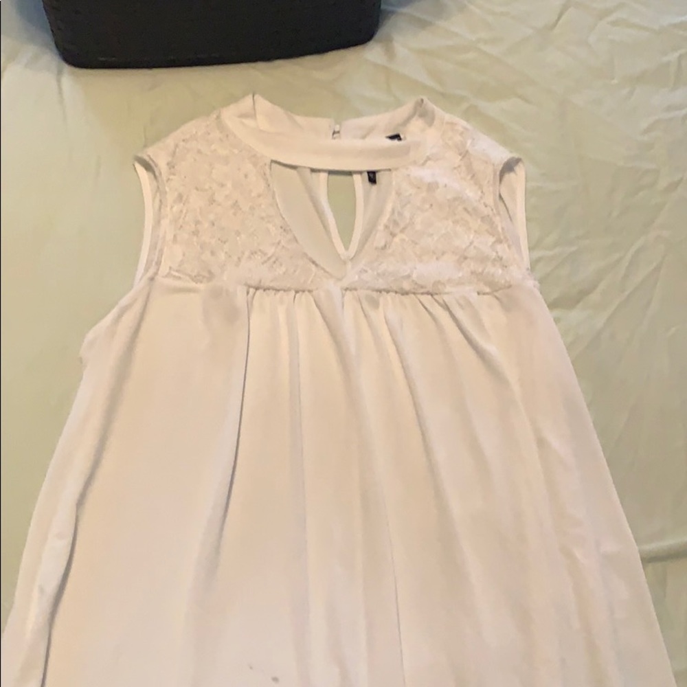 Open front lace top 2x